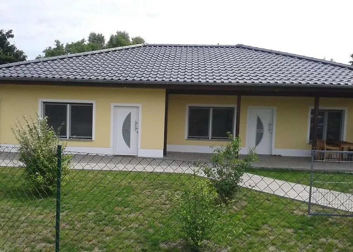 At The Bathing Meadow Grimnitzsee