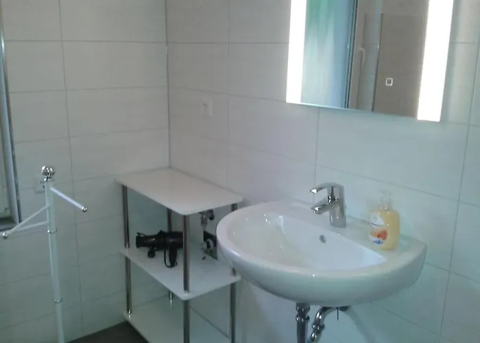 At The Bathing Meadow Grimnitzsee